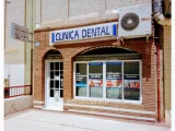 Clínica Dental Inmaculada Lozano Rubio Ortodoncias, Invisalign, Implantología, Blanqueamie